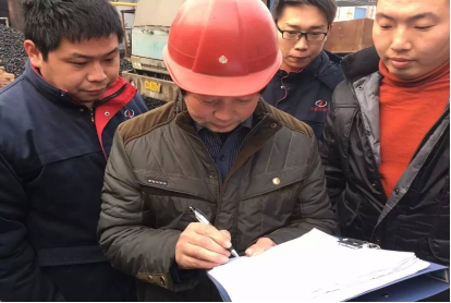 一次性驗收合格，簽訂合同